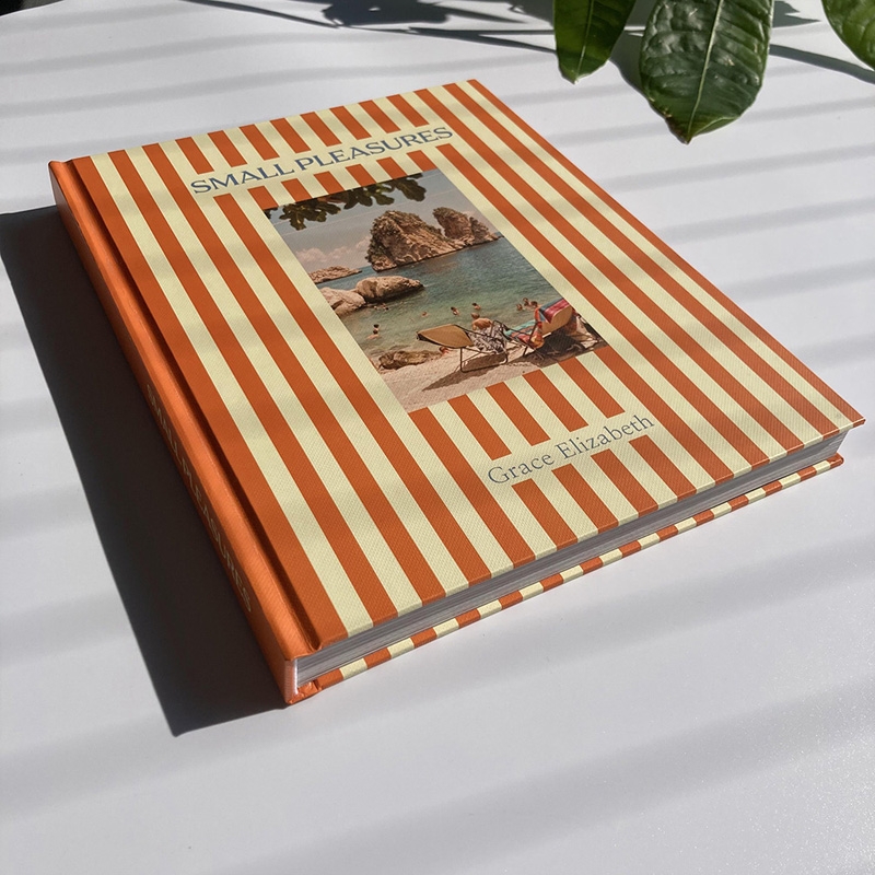 Coffee Table Colorful hardcover photo book art book printing